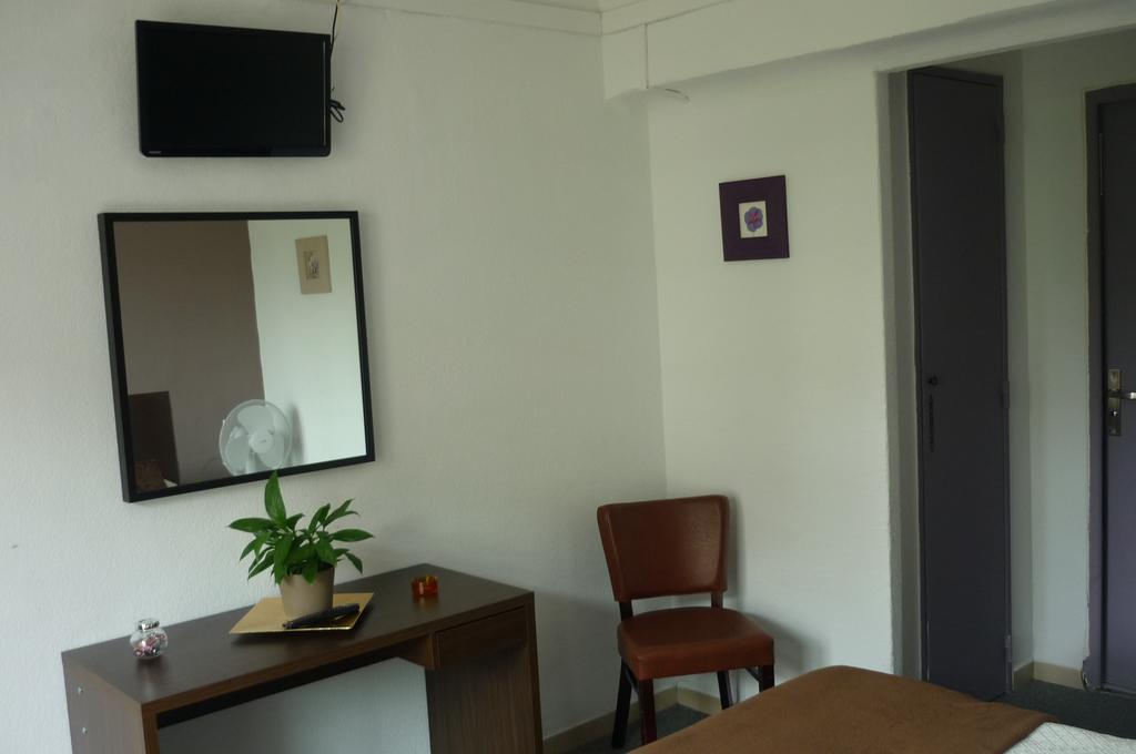 L'Hospitalet Saint Charles Montpellier Room photo