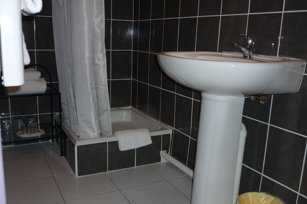 L'Hospitalet Saint Charles Montpellier Room photo