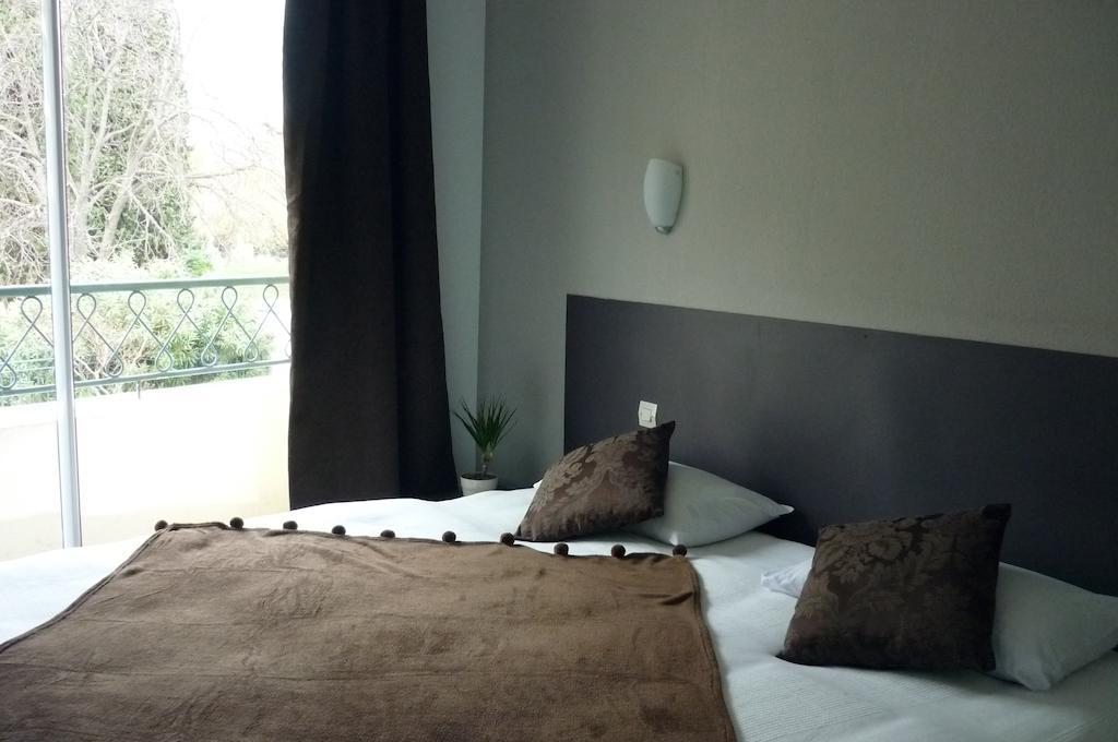 L'Hospitalet Saint Charles Montpellier Room photo