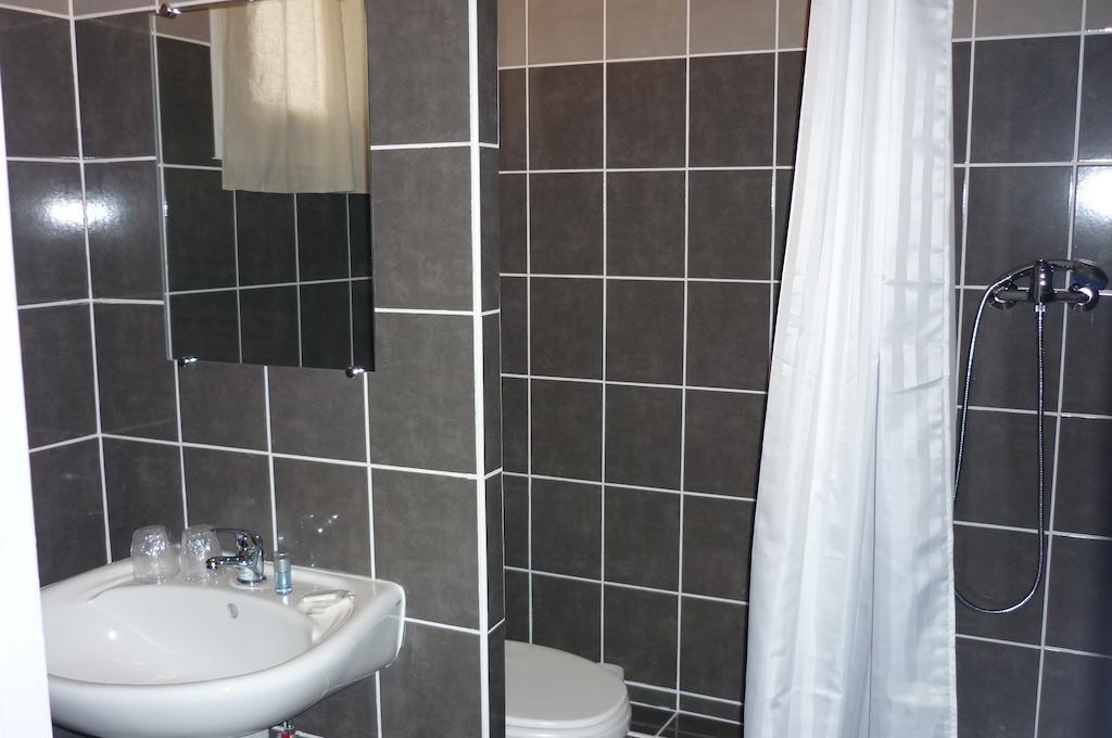L'Hospitalet Saint Charles Montpellier Room photo
